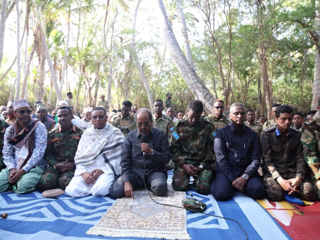 President Mohamud Marks Eid With Somali National Army, Blasts Opposition Over Lack of Unity President Mohamud Marks Eid With Somali National Army, Blasts Opposition Over Lack of Unity